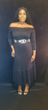 Load image into Gallery viewer, Ruffle My Feather dress - Misses (BLK) / Curvy ( Heather Grey)
