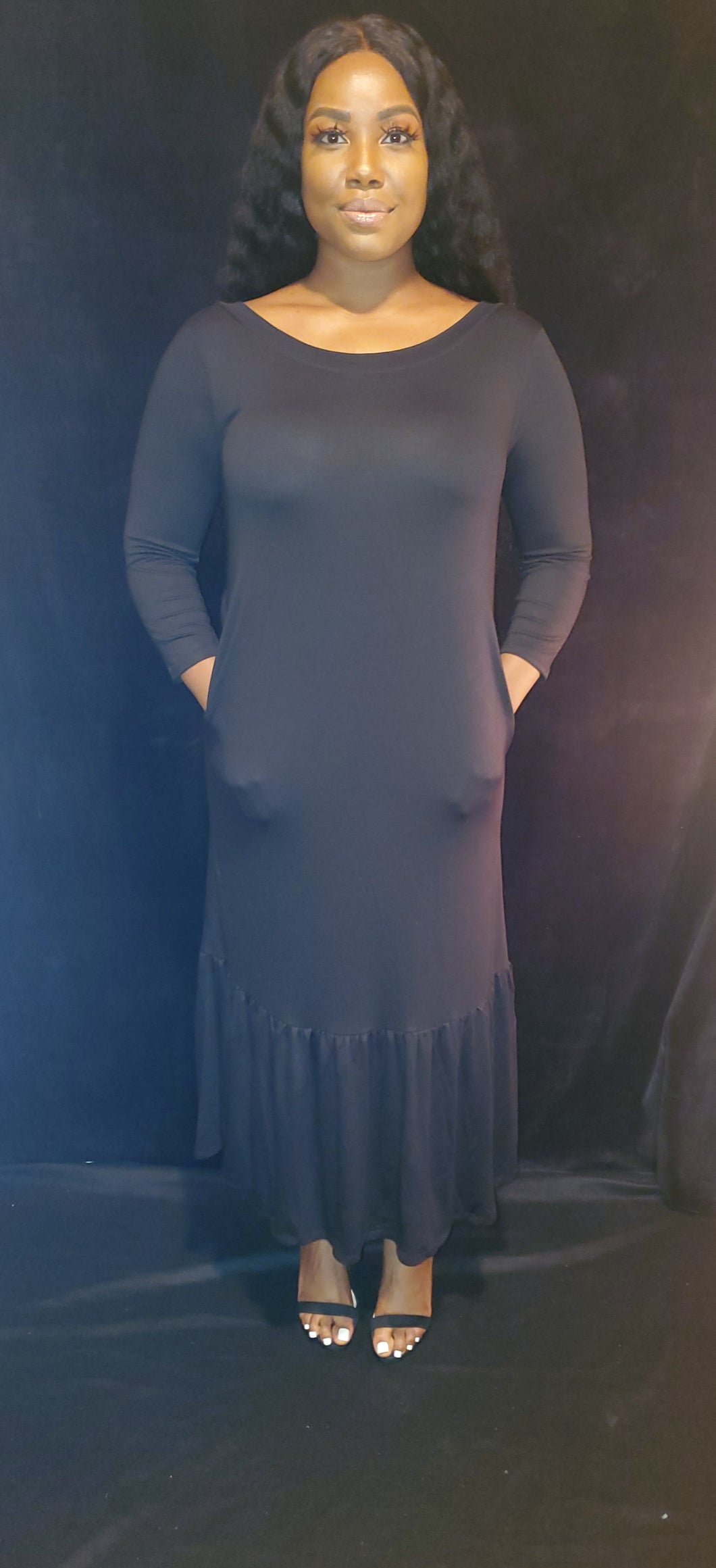 Ruffle My Feather dress - Misses (BLK) / Curvy ( Heather Grey)