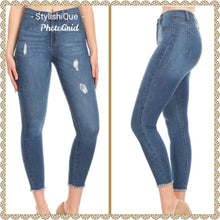 Load image into Gallery viewer, Put In Work Encore Jeans
